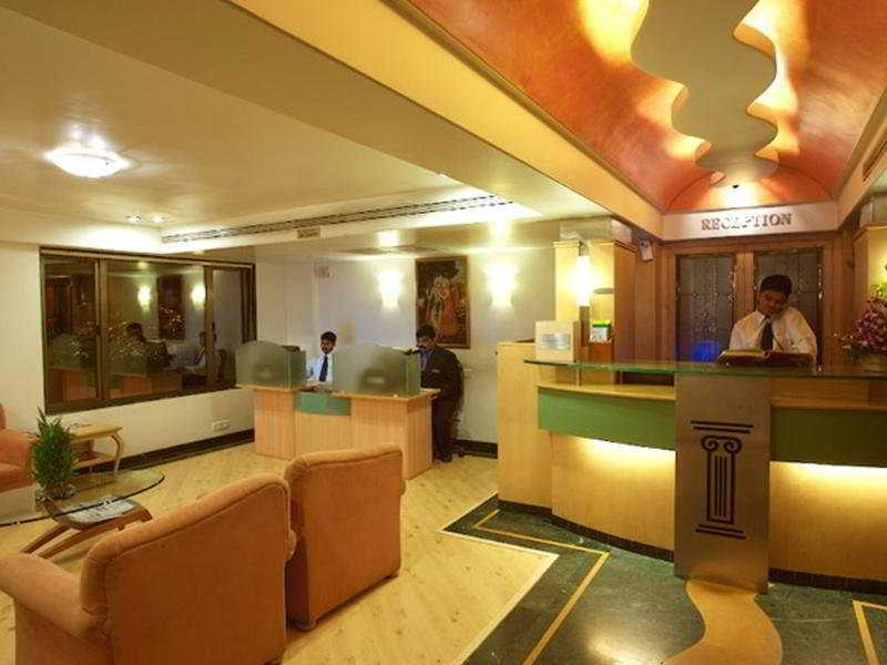 ホテル ジ インターナショナル バイ トゥンガ ムンバイ エクステリア 写真